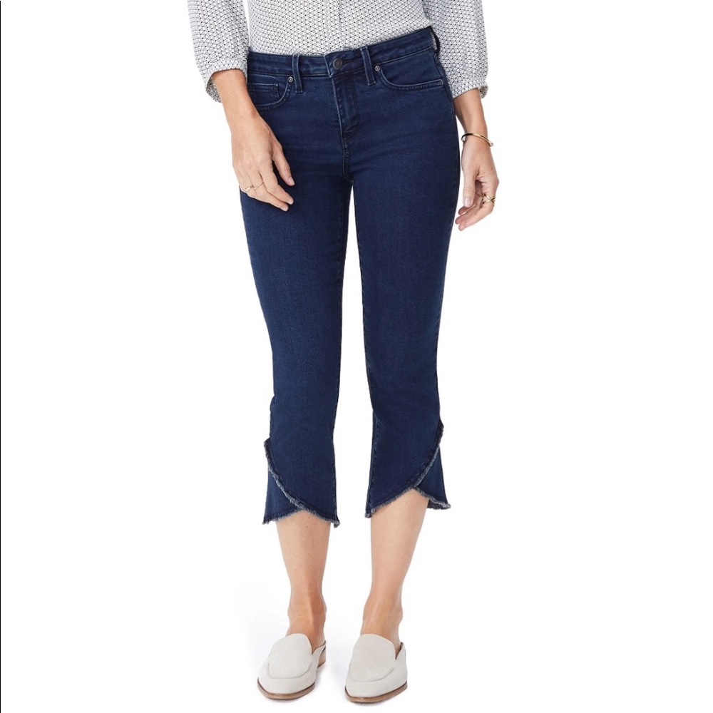 NYDJ Crisscross Fray Hem Capri Jeans Sz 6